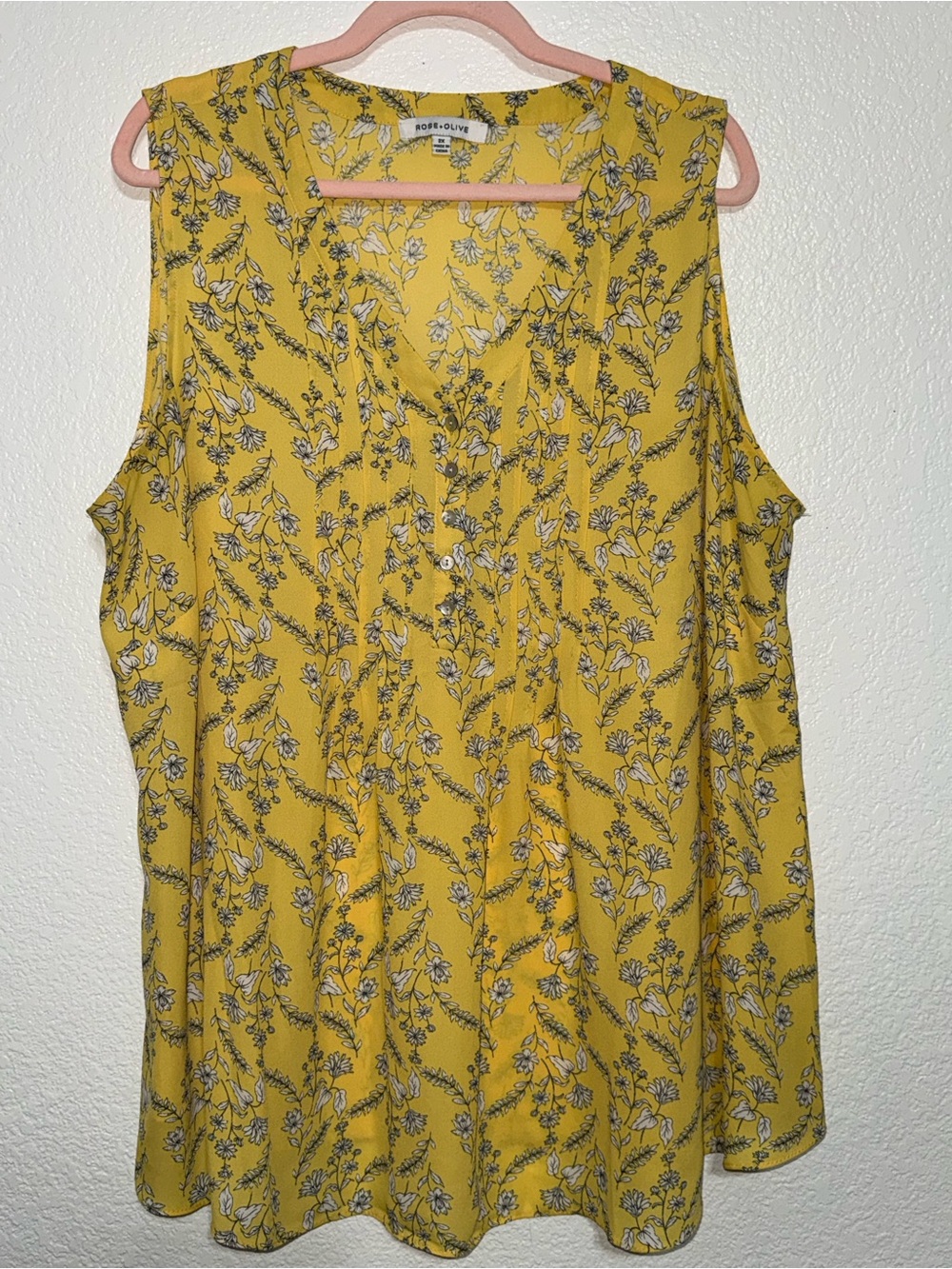 Rose & Olive Yellow Floral V-Neck Button-Front Camisole